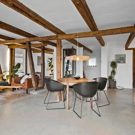 2 Bedroom Amazing In